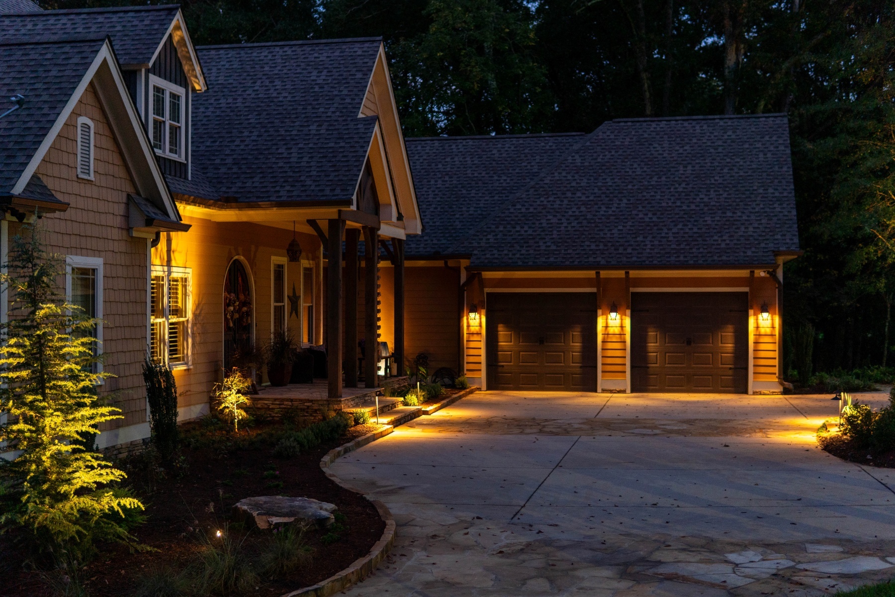 home lighting night landscape entry driveway garage