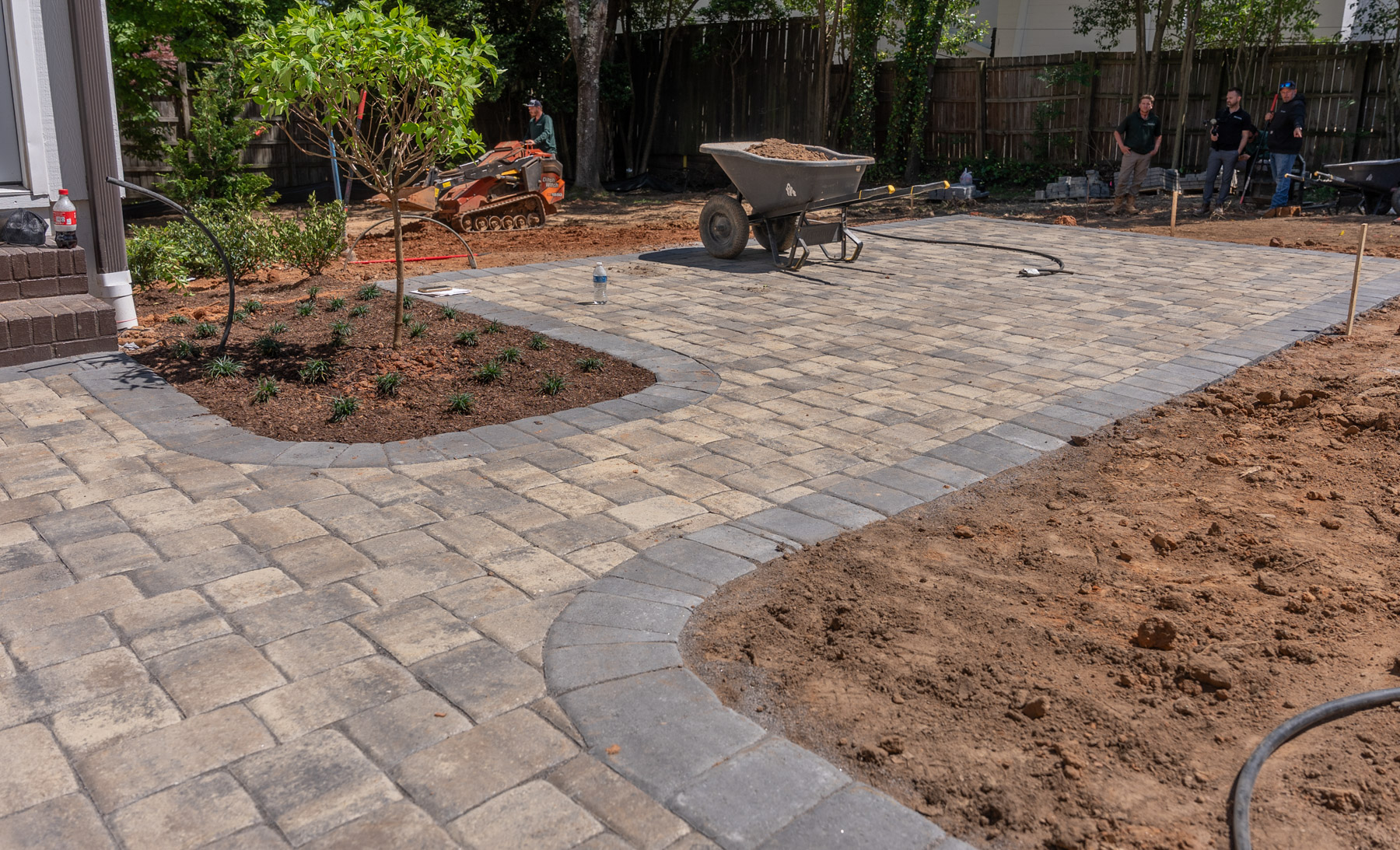design paver patio border install