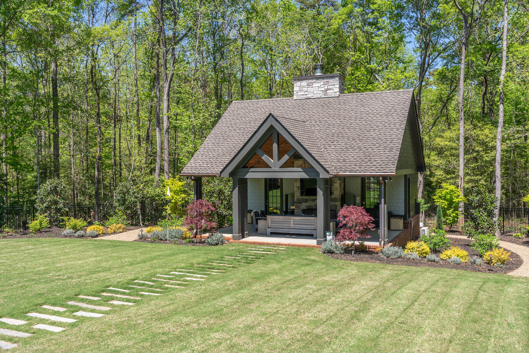 structure grass steppers stone seating tv planting bed 2